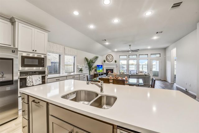 30018 Aralia Drive, Brookshire, TX 77423