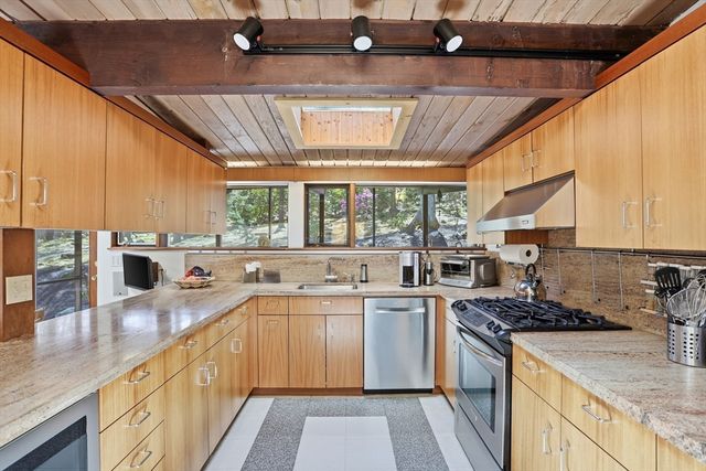 32 Baskin Road, Lexington, MA 02421