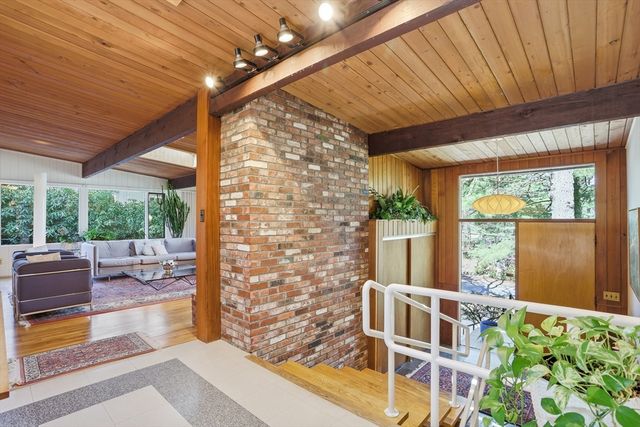 32 Baskin Road, Lexington, MA 02421