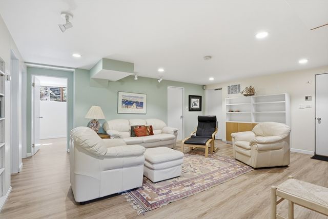 32 Baskin Road, Lexington, MA 02421