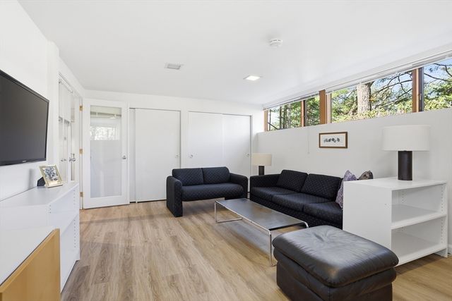 32 Baskin Road, Lexington, MA 02421