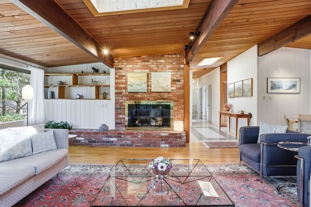 32 Baskin Road, Lexington, MA 02421