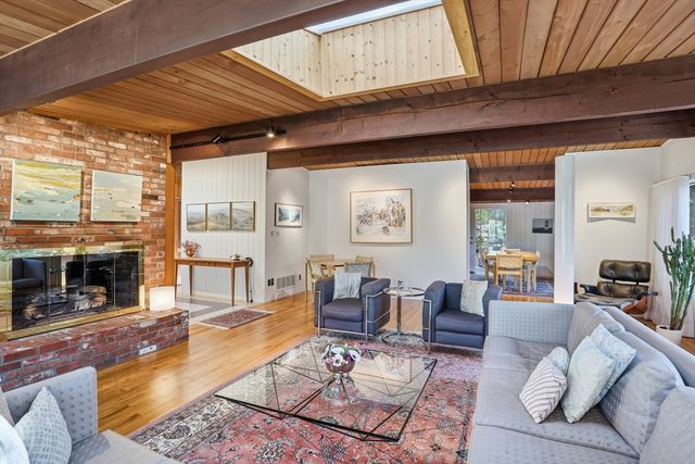 32 Baskin Road, Lexington, MA 02421