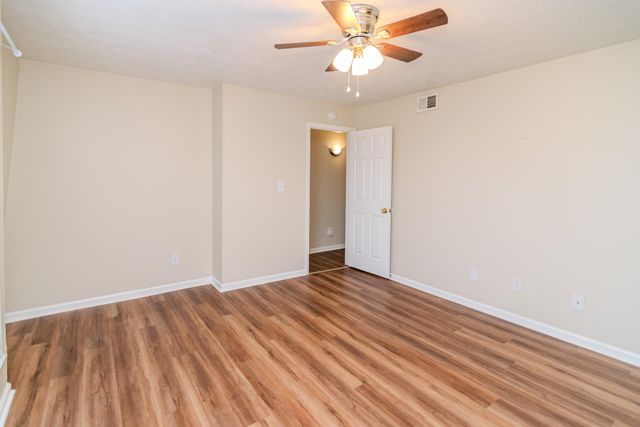 1310 Louisville Road 40, Frankfort, KY 40601