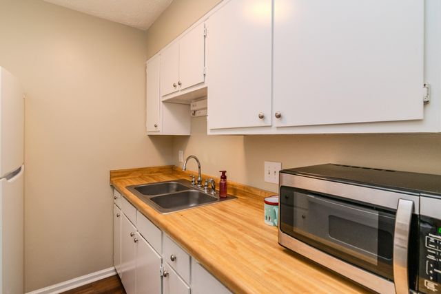 1310 Louisville Road 40, Frankfort, KY 40601