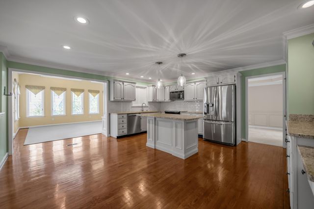 647 Gingermill Lane, Lexington, KY 40509