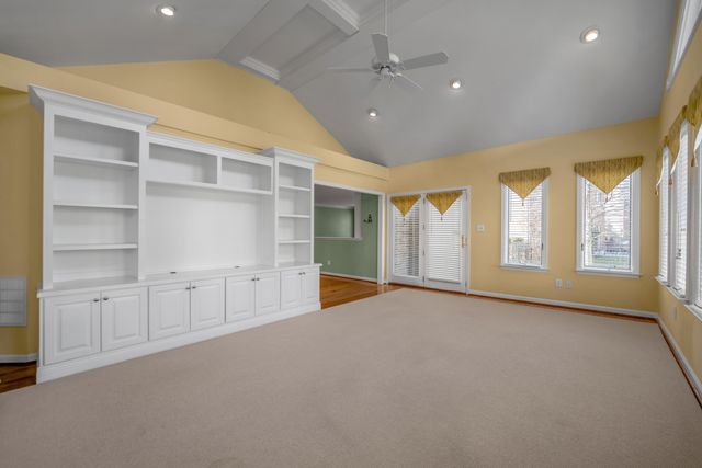 647 Gingermill Lane, Lexington, KY 40509