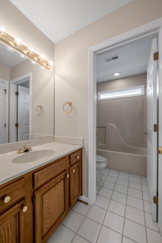 647 Gingermill Lane, Lexington, KY 40509