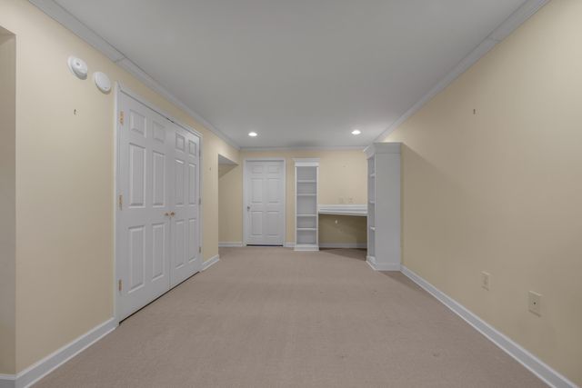 647 Gingermill Lane, Lexington, KY 40509