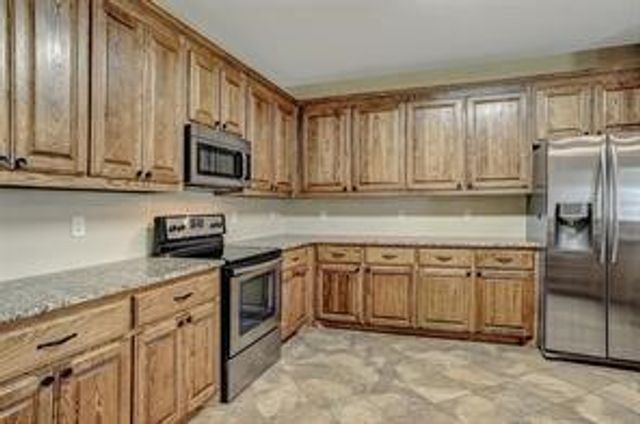 1808 Woodland Park Drive, Denison, TX 75020