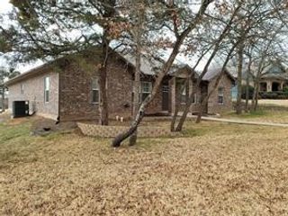 1808 Woodland Park Drive, Denison, TX 75020