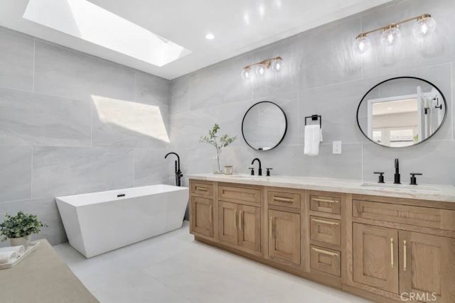 1914 Midlothian Drive, Altadena, CA 91001