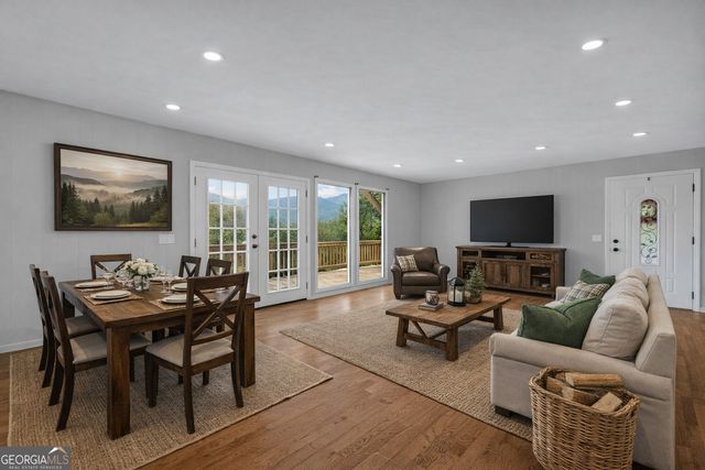 117 Foothills Drive, Cleveland, GA 30528