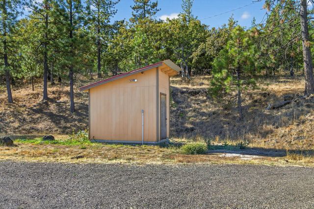 4492 Old Highway 99 S, Ashland, OR 97520