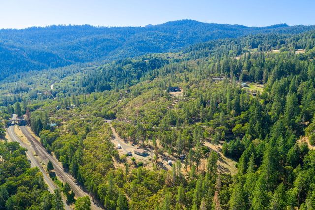 4492 Old Highway 99 S, Ashland, OR 97520