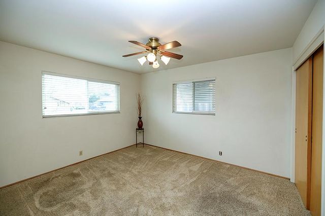 909 Mount Vernon Dr, Modesto, CA 95350