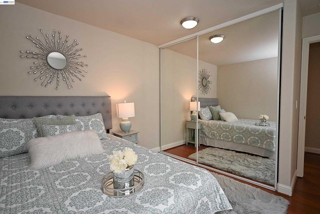 3320 Kimberly Way, San Mateo, CA 94403