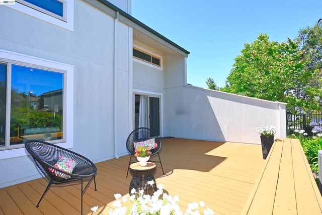 3320 Kimberly Way, San Mateo, CA 94403
