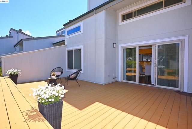 3320 Kimberly Way, San Mateo, CA 94403