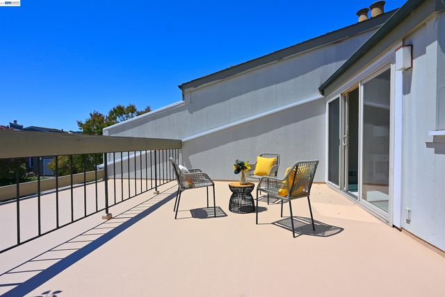 3320 Kimberly Way, San Mateo, CA 94403