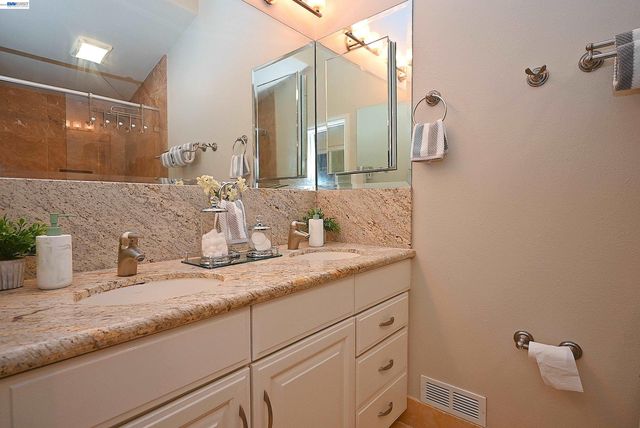 3320 Kimberly Way, San Mateo, CA 94403