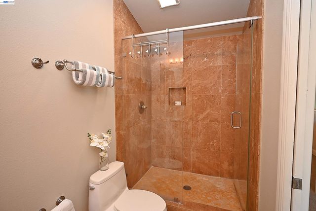 3320 Kimberly Way, San Mateo, CA 94403