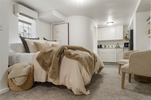 1516 S Elwood Avenue, Tulsa, OK 74119