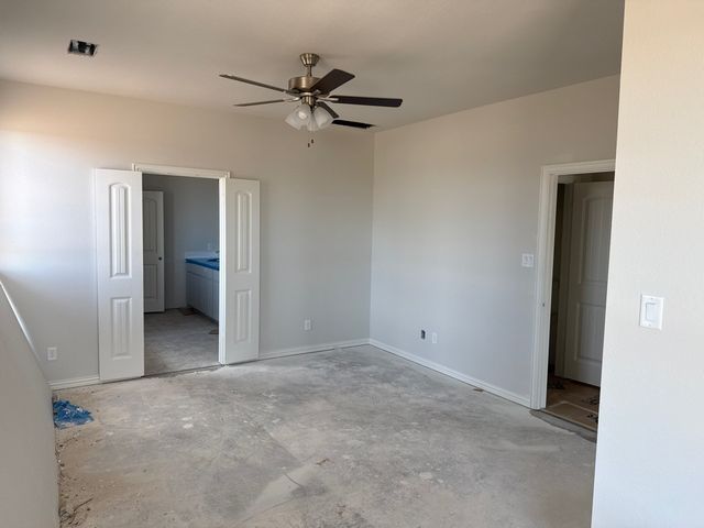 1221 Sabine River Lane, Springtown, TX 76082