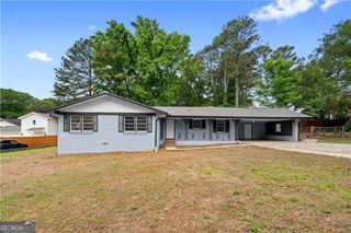 6577 Randall Mark Drive, Morrow, GA 30260