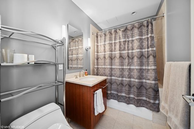 401 N Wabash Avenue 56D, Chicago, IL 60611