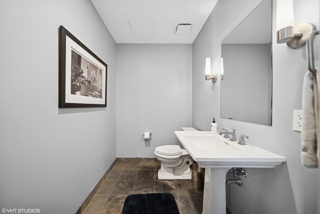 401 N Wabash Avenue 56D, Chicago, IL 60611