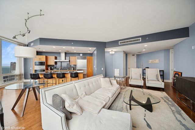 401 N Wabash Avenue 56D, Chicago, IL 60611