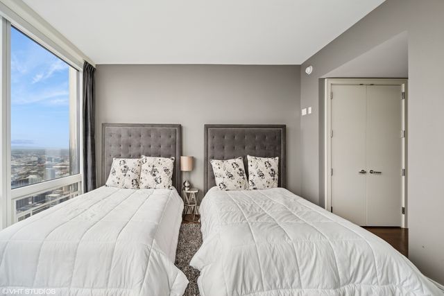 401 N Wabash Avenue 56D, Chicago, IL 60611