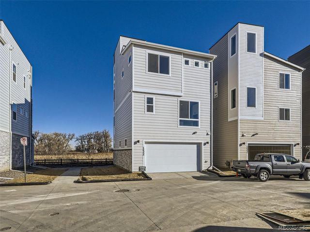 12355 Farmview Lane, Thornton, CO 80241