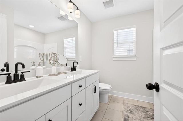 162 Bull Shoals Way, Hoschton, GA 30548