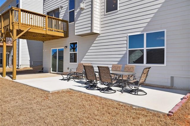 162 Bull Shoals Way, Hoschton, GA 30548