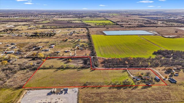 531 Private Road 4721, Rhome, TX 76078