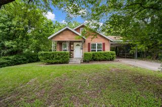 709 Dr Martin Luther King Jr Boulevard, Waxahachie, TX 75165