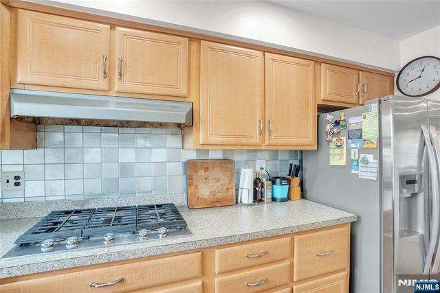 12 Stafford Drive, Wanaque, NJ 07465
