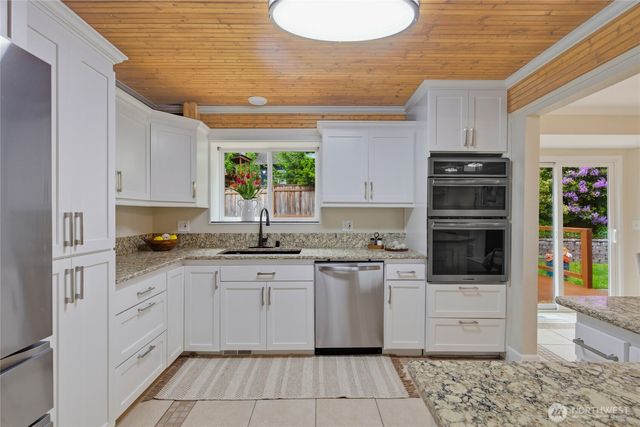 412 164 Place SE, Bothell, WA 98012