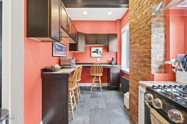 14 Locust Avenue, Troy, NY 12180