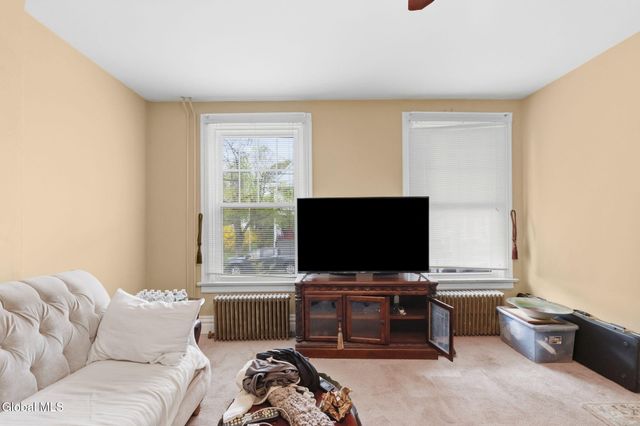 14 Locust Avenue, Troy, NY 12180