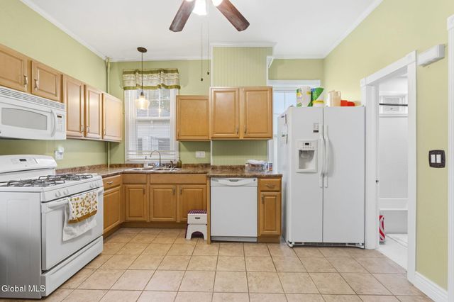 14 Locust Avenue, Troy, NY 12180
