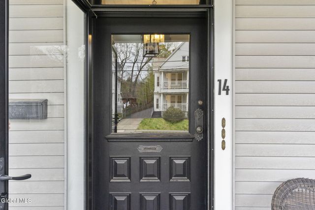 14 Locust Avenue, Troy, NY 12180