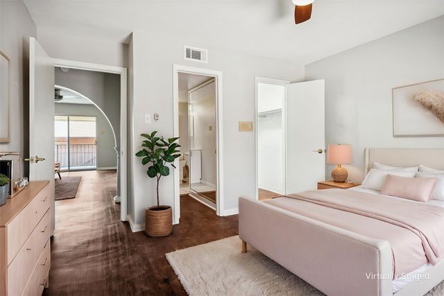 15926 Stillwood Street 2072, Dallas, TX 75248