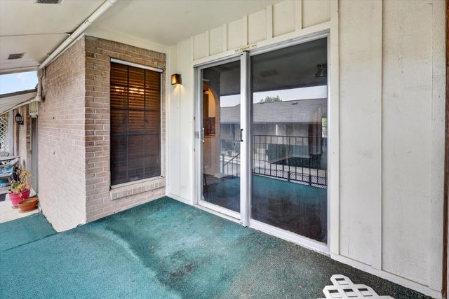 15926 Stillwood Street 2072, Dallas, TX 75248