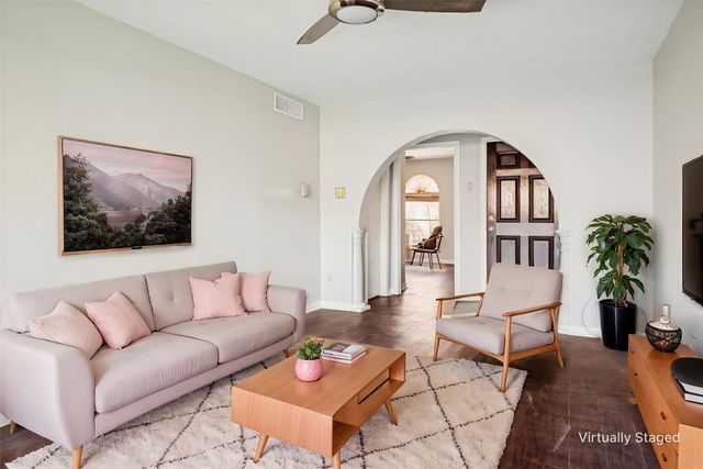 15926 Stillwood Street 2072, Dallas, TX 75248