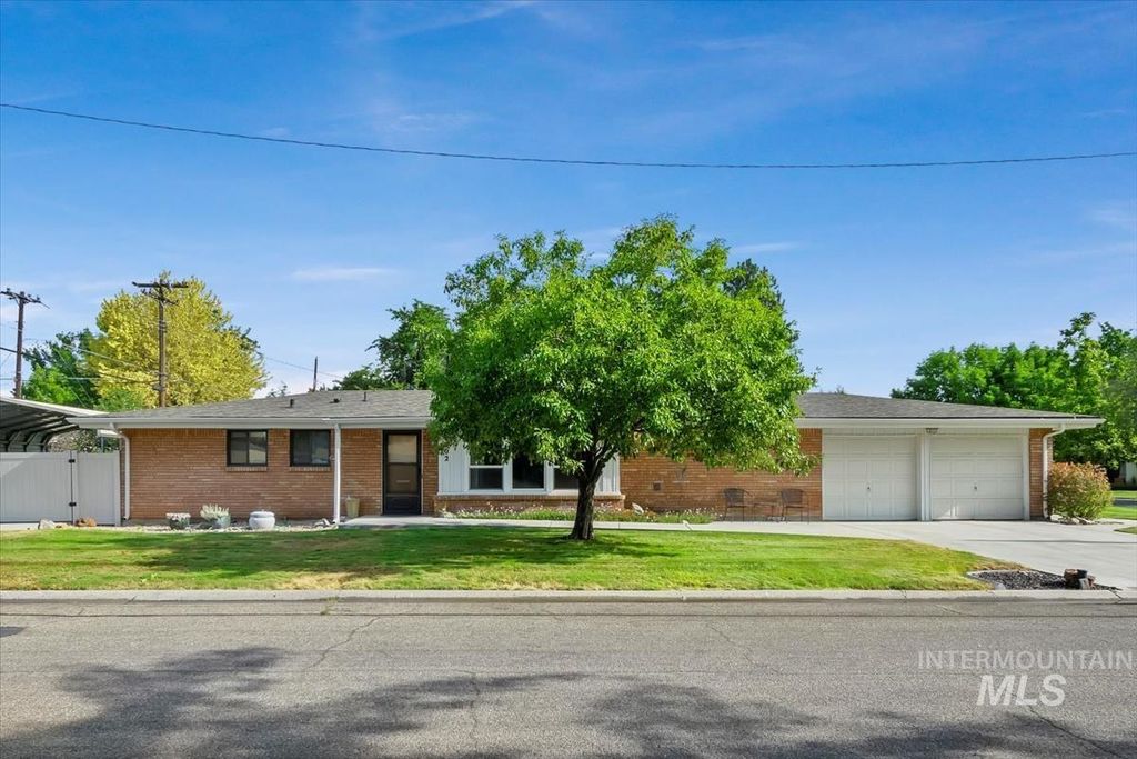 6902 W Selway St, Boise, ID 83704