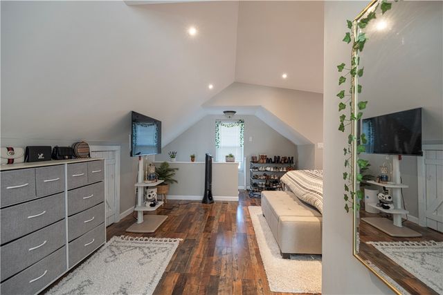 721 Linwood Dr, O'hara, PA 15215