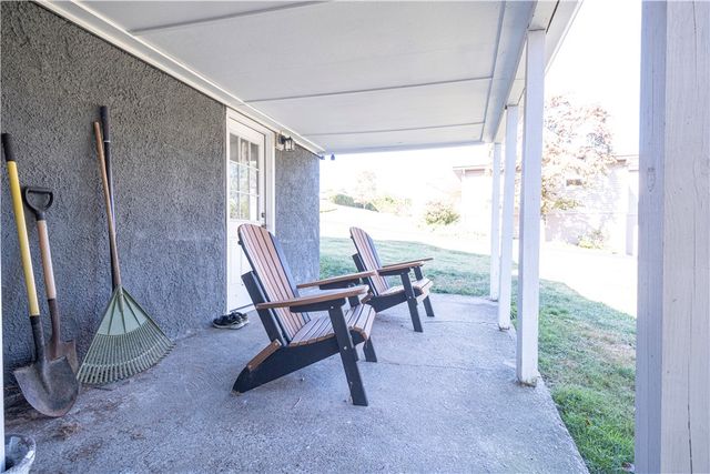 721 Linwood Dr, O'hara, PA 15215